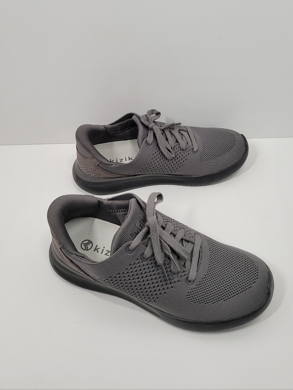 Kizik Lima Gray Slip On Sneaker Shoes Men's Size 8 Wide Women's Size 9.5 Wide